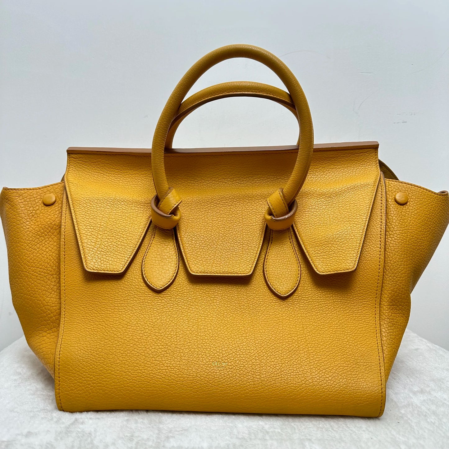 【#331】Pre-owned Celine Tie Bag Yellow Cowhide Handbag