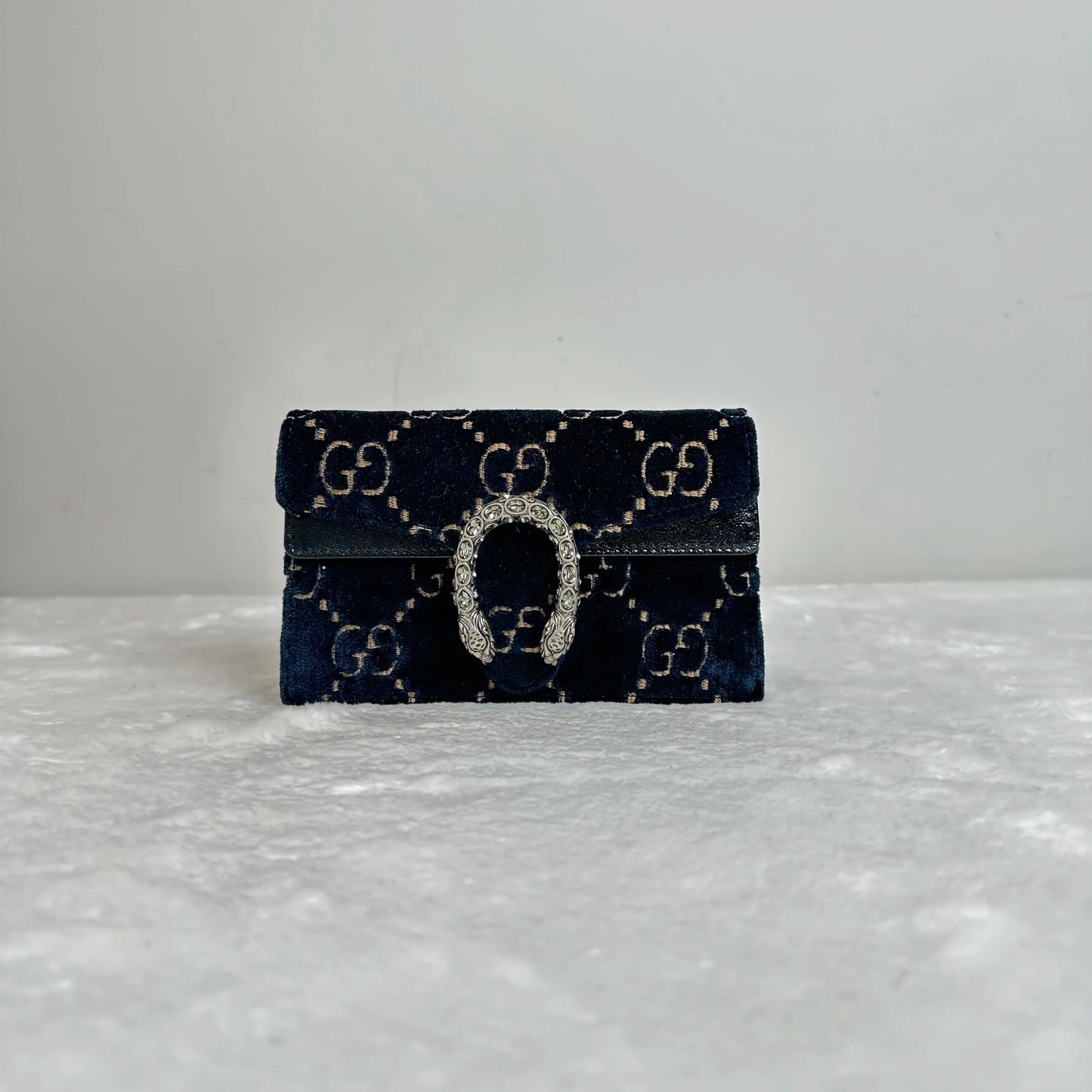 【#242】Pre-owned Gucci Dionysus Mini Navy Blue Velvet Shoulder Bag BJ2022