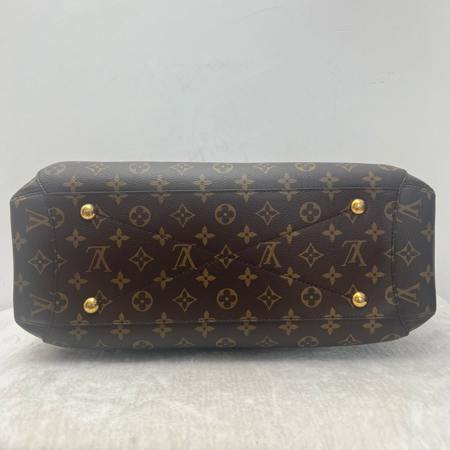 【#348】Pre-owned Louis Vuitton BJ1101504065 Montaigne Brown Monogram Shoulder Bag