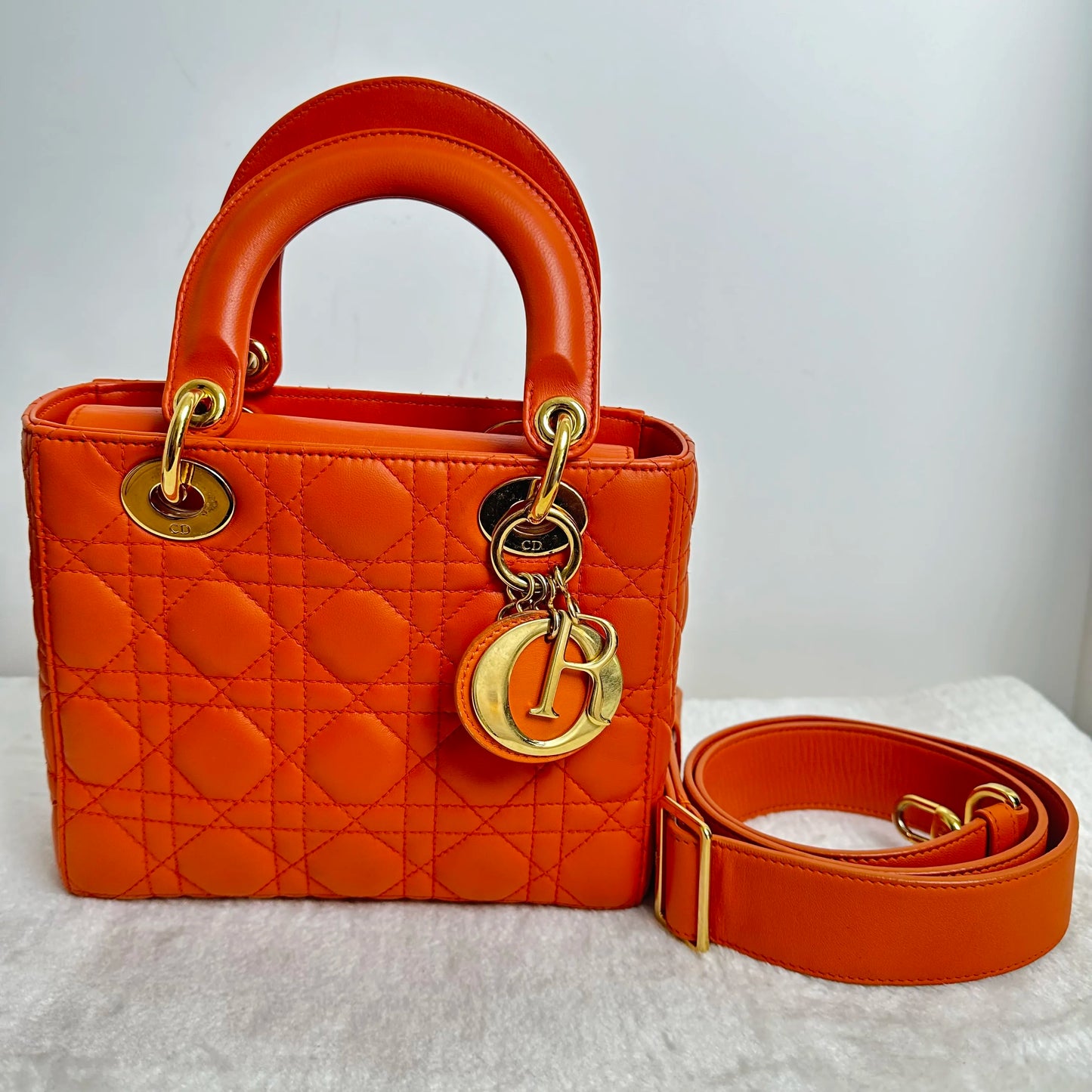 【#257】Pre-owned Dior Lady Dior Medium Orange Lambskin Handbag Shoulder Bag